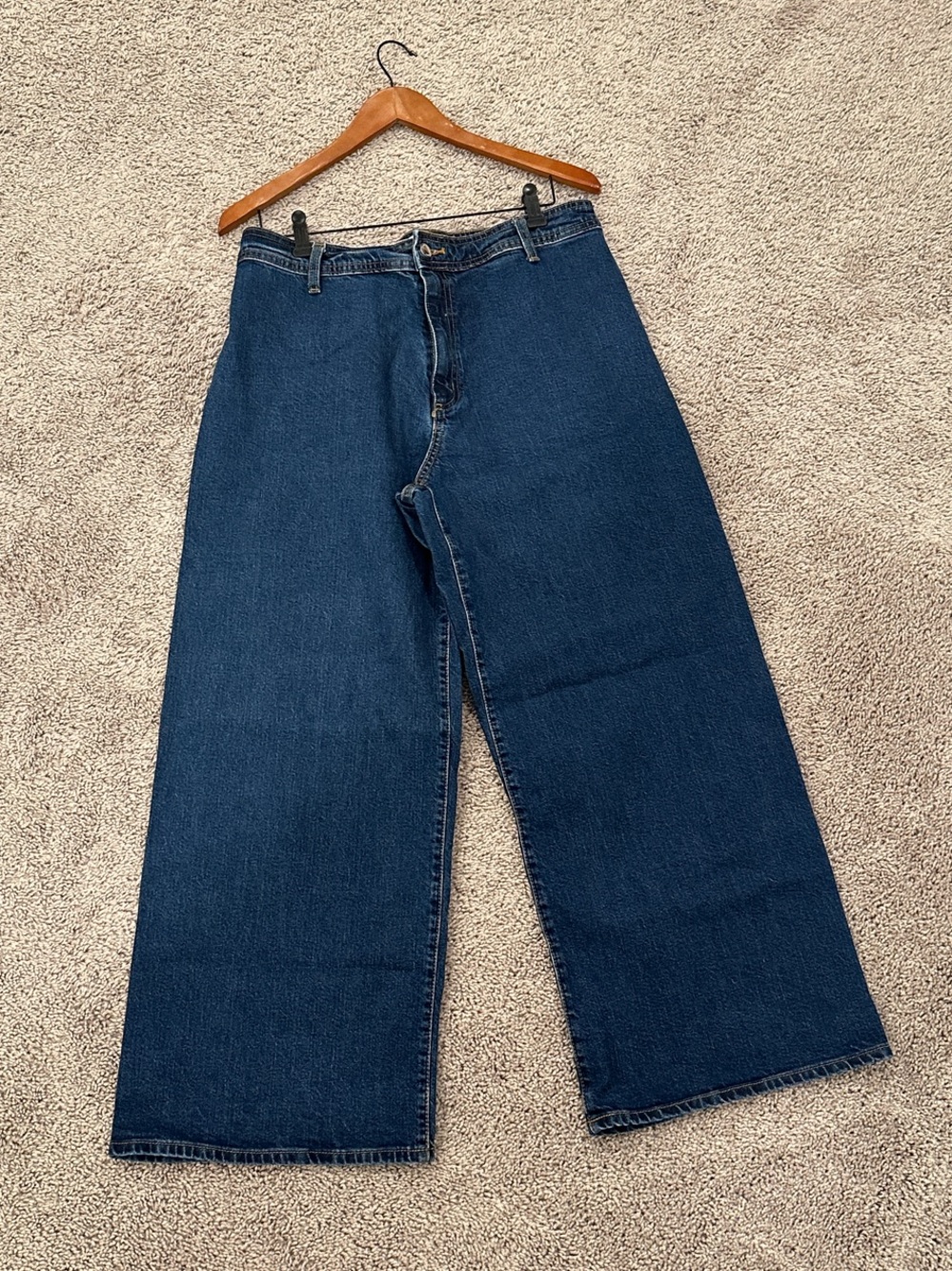 Universal Thread Dark Blue Wide Leg Jeans